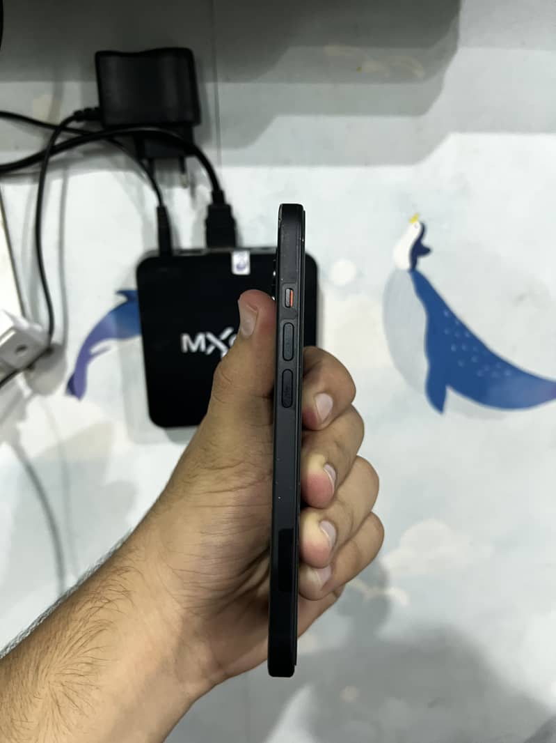 Apple iPhone 15 5