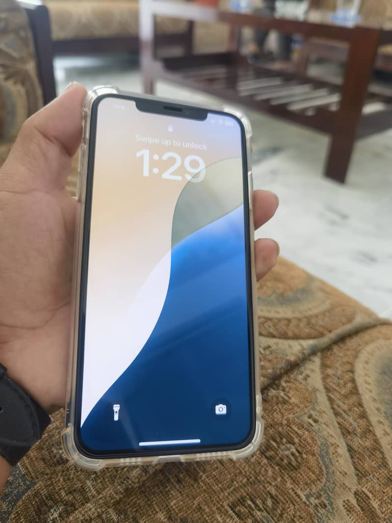 Iphone XS Max 4