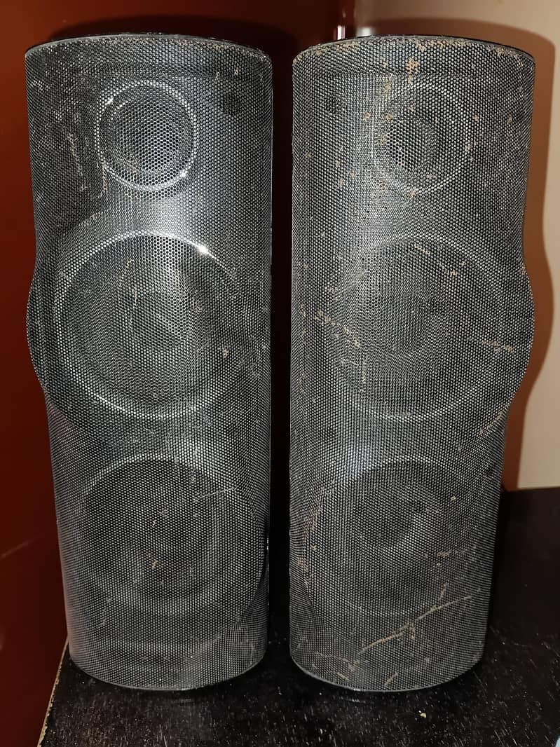 PHILLIPS speaker pair . . 0