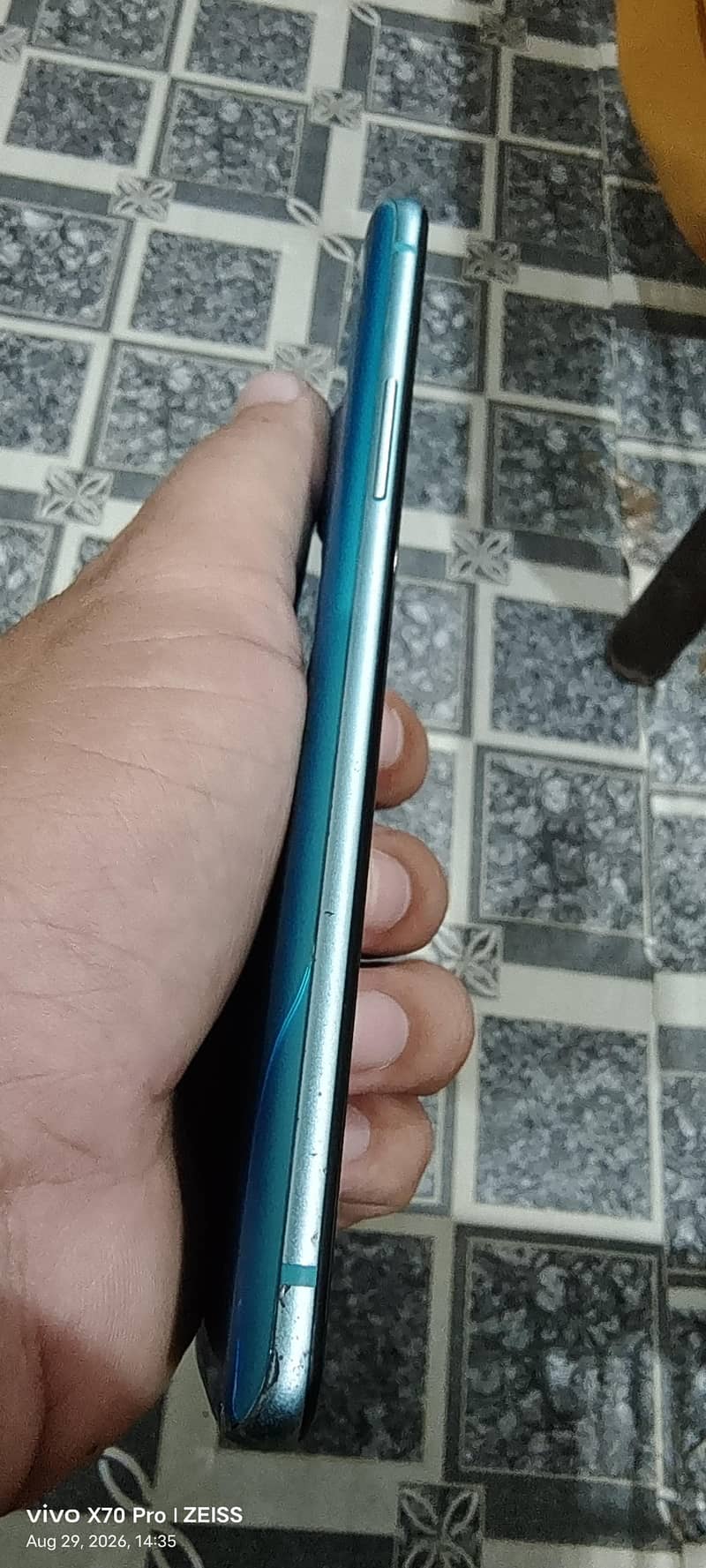 One Plus 8T 8
