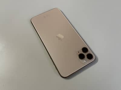 MINT CONDITION iPhone 11 Pro Max 256gb GOLD Dual Sim PTA Approved
