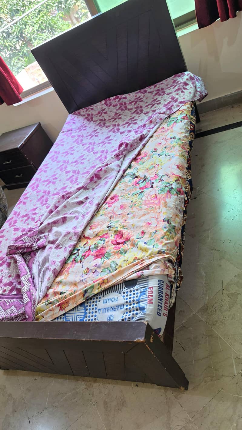 Single Bed with Mattress and cover 2