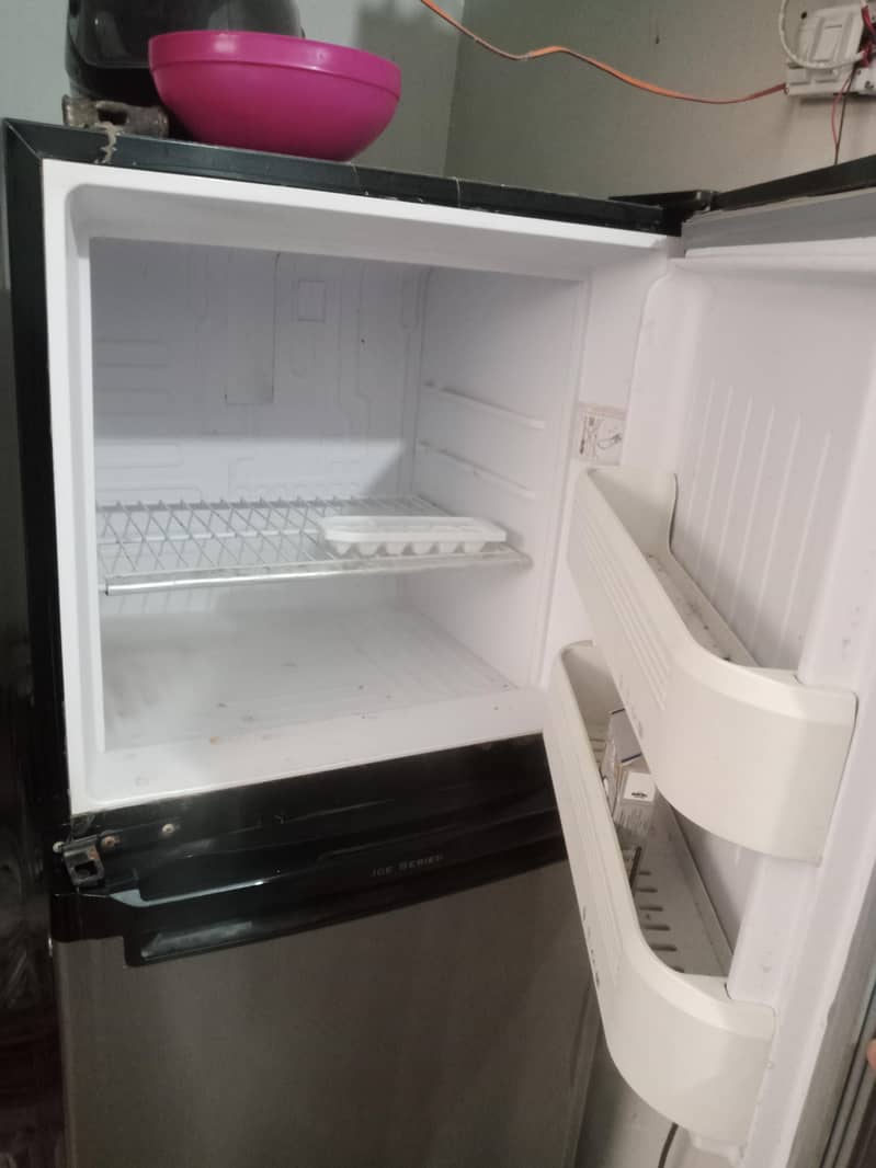 orient fridge 3