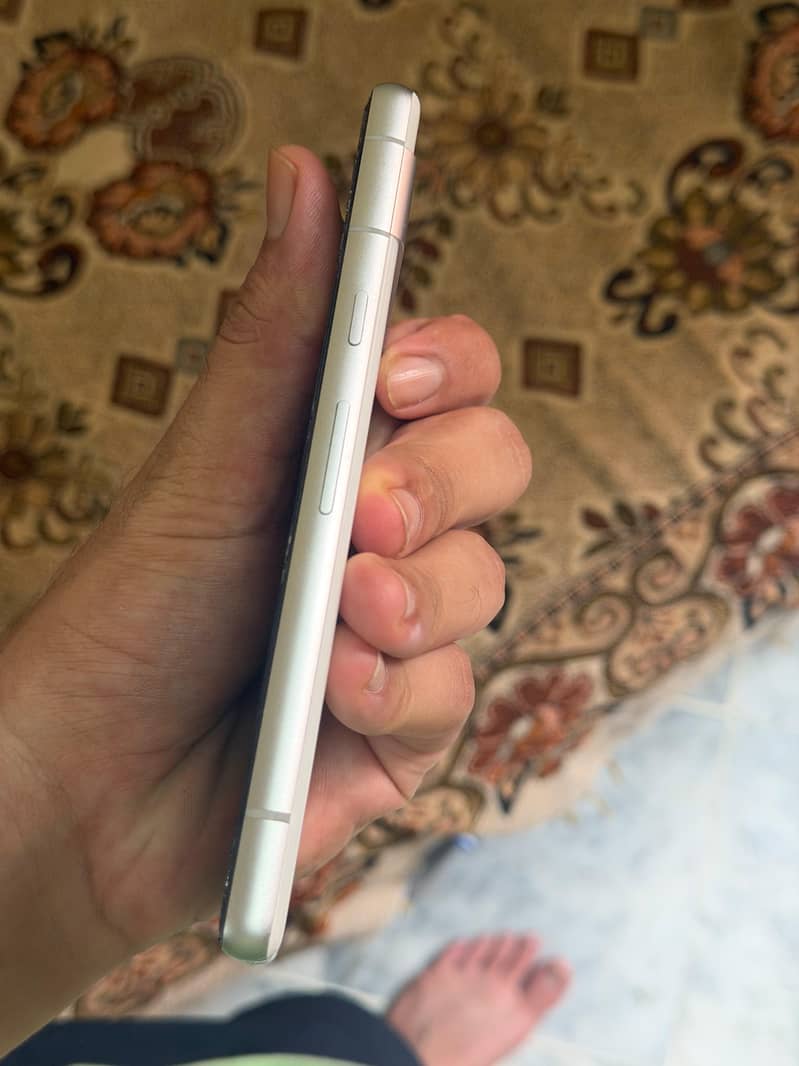 Google Pixel 7a 1