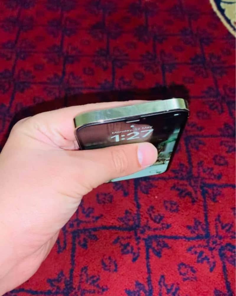 Apple iPhone 12 Pro 0