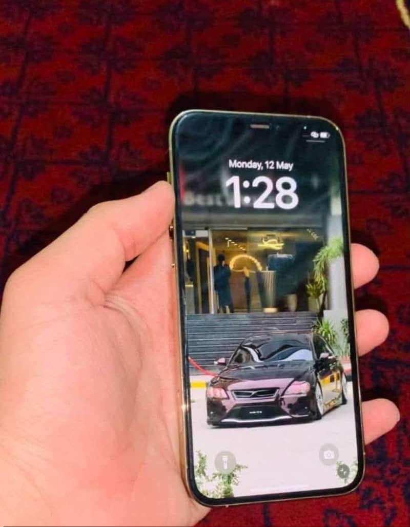 Apple iPhone 12 Pro 3