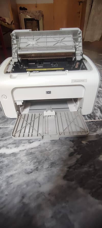 HP LaserJet p1102 in excellent condition