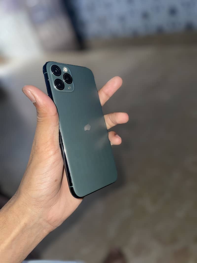 Apple iPhone 11 Pro 5