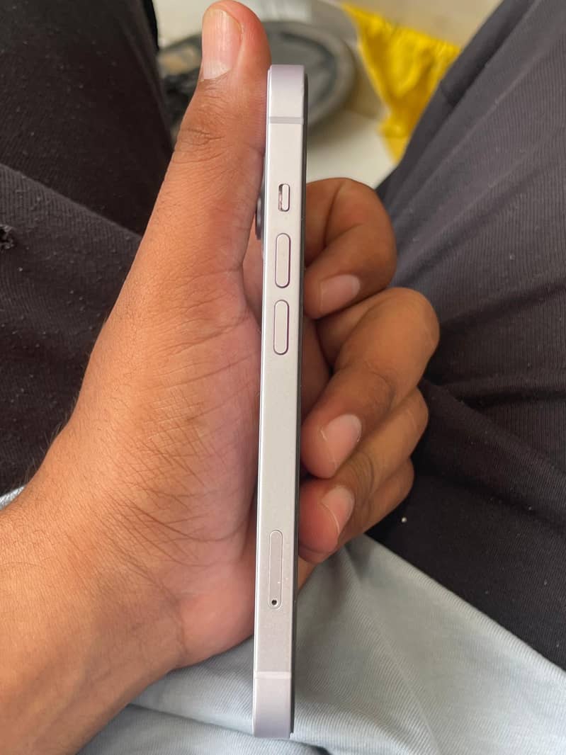 Apple iPhone 14 2