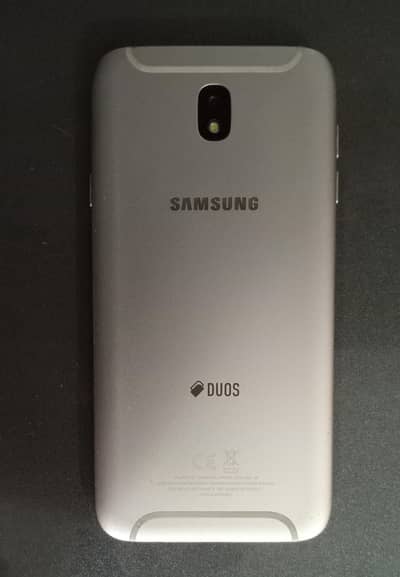 Samsung Mobile J7 Pro