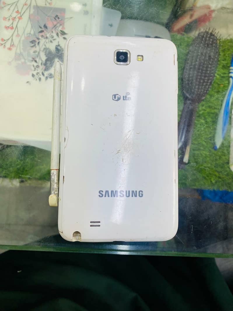 Samsung Mobile Note2 1