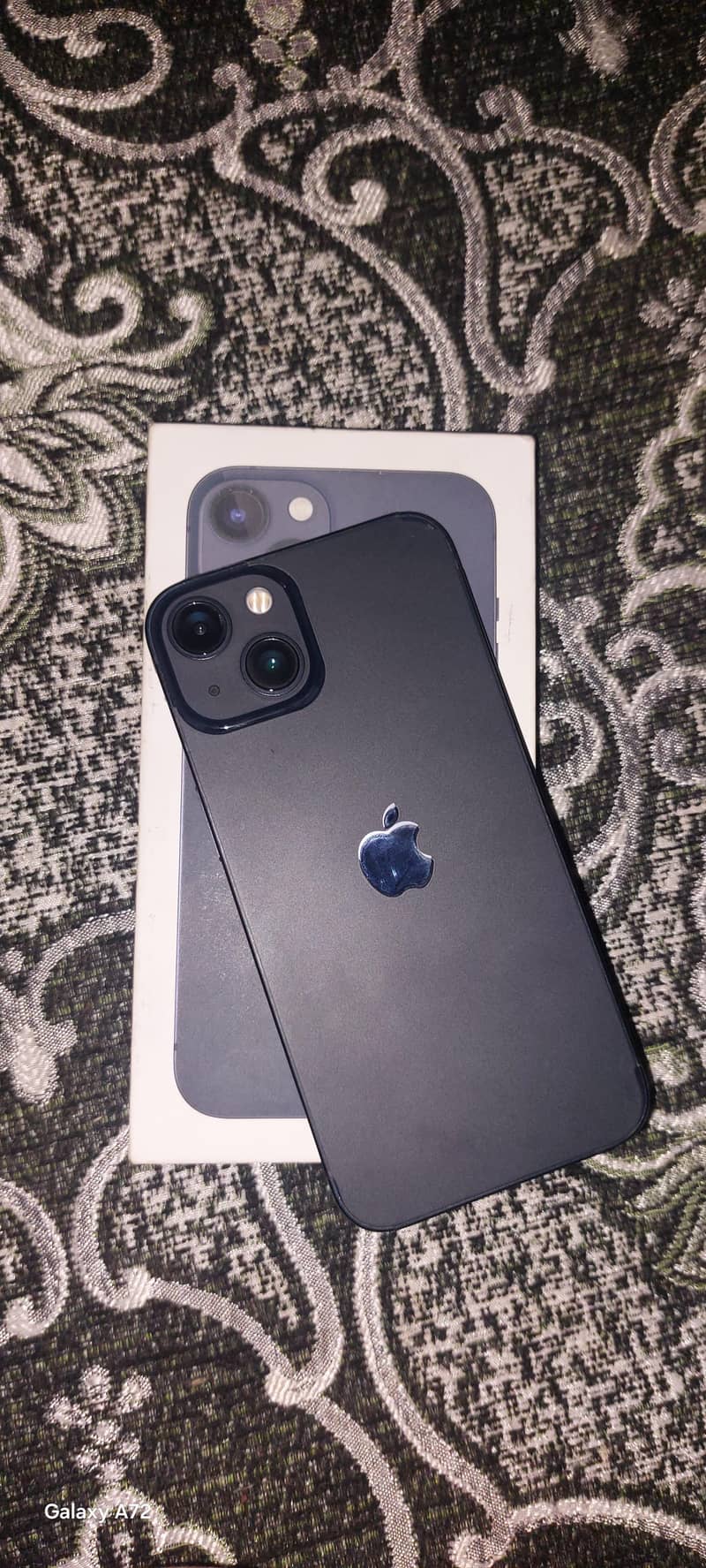 Apple iPhone 13 6