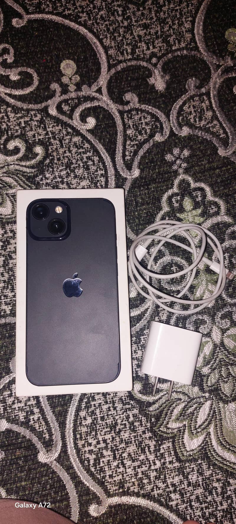 Apple iPhone 13 7
