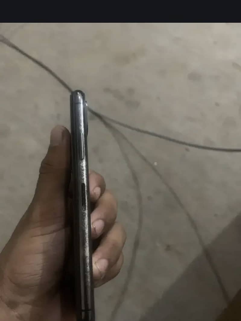 Apple iPhone X 1