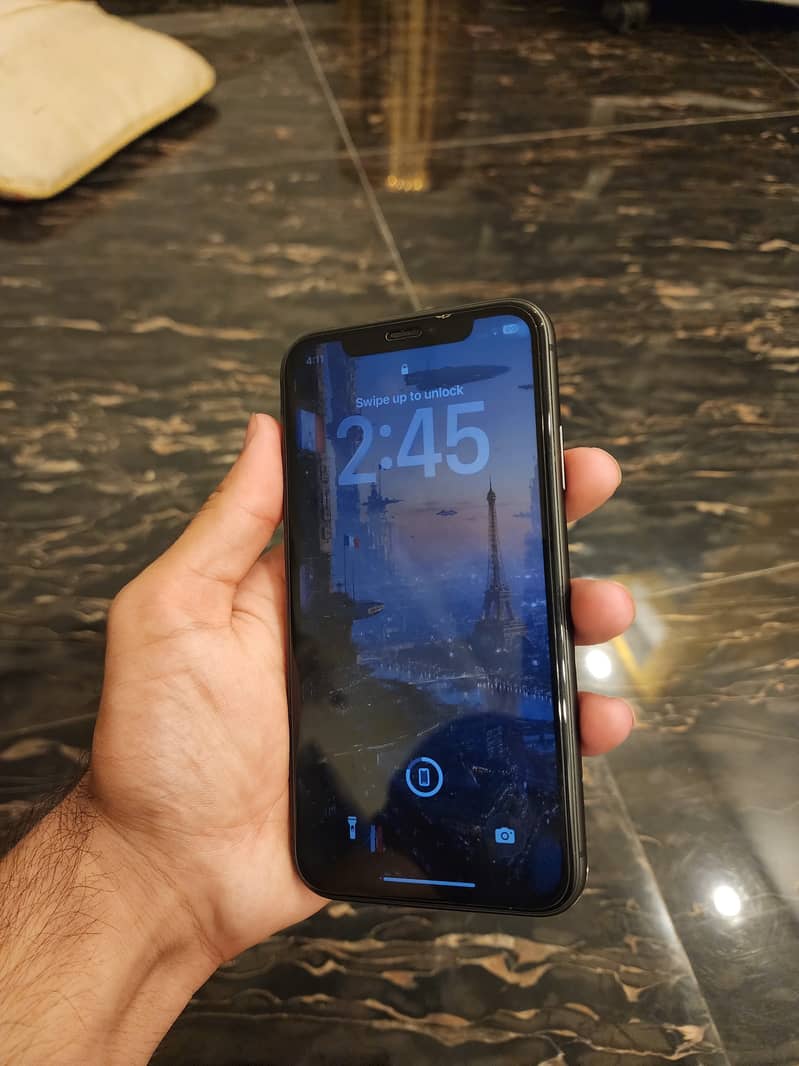 Apple iPhone 11 3