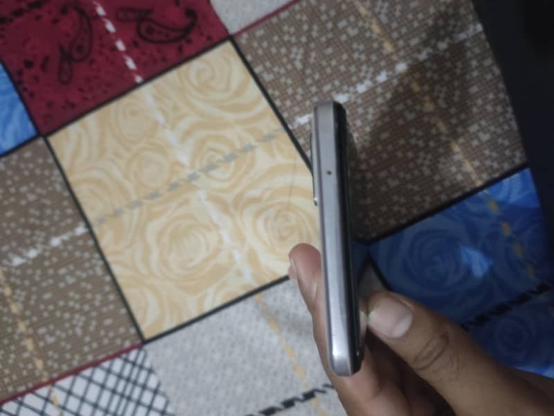 Vivo V21 2