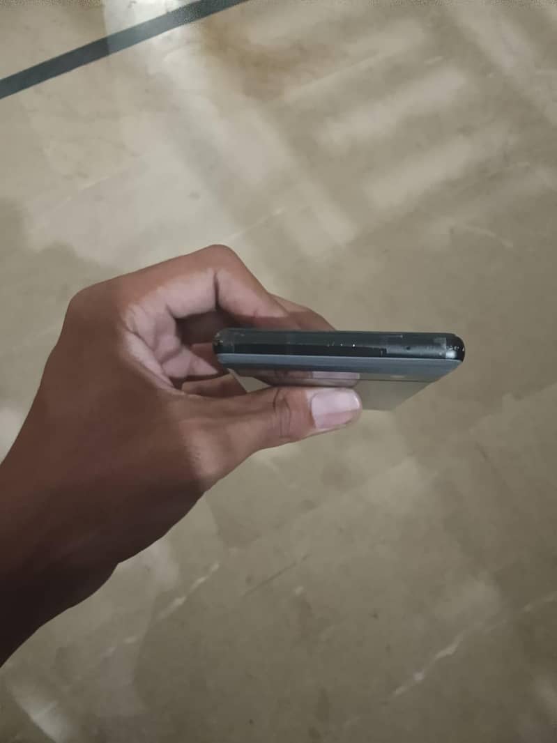 Google Pixel 6a 5