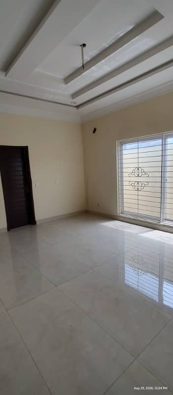 1 Kanal Brand New Triple Storey 9 Beds House For Family And Office