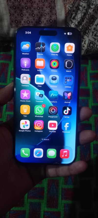 Apple iPhone 16 Pro Max