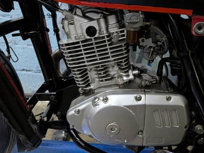 Suzuki GS 150 SE 2021