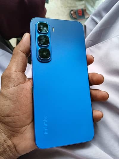 Infinix Hot 60i