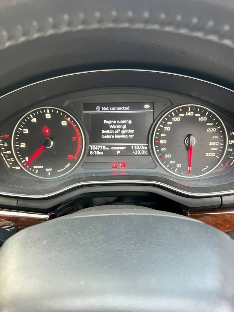 Audi A4 2017 9