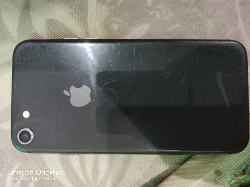 Apple iPhone 8 2