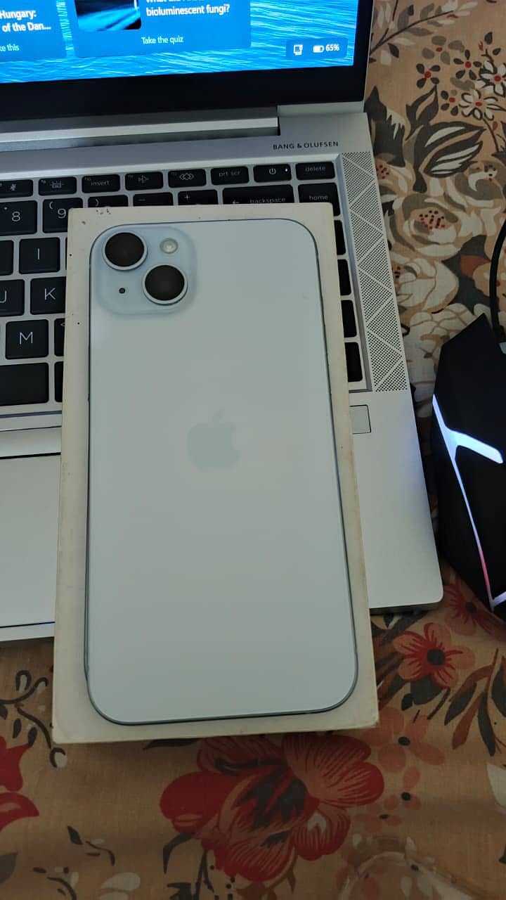 Apple iPhone 15 plus 0