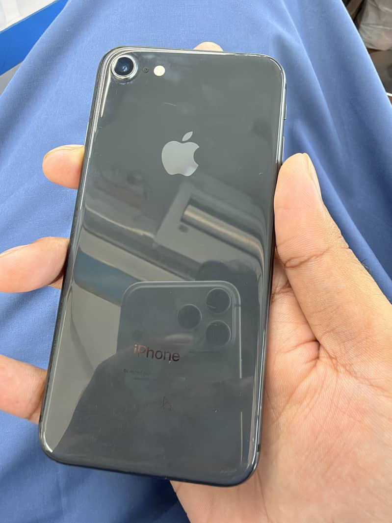 Apple iPhone 7