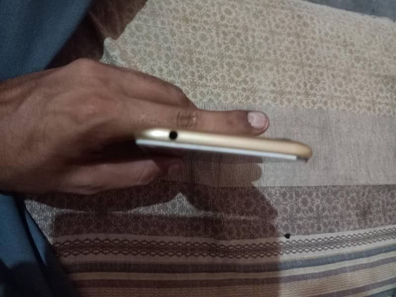 OPPO A71 5