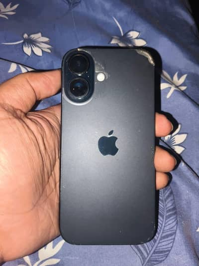 Apple iPhone 16