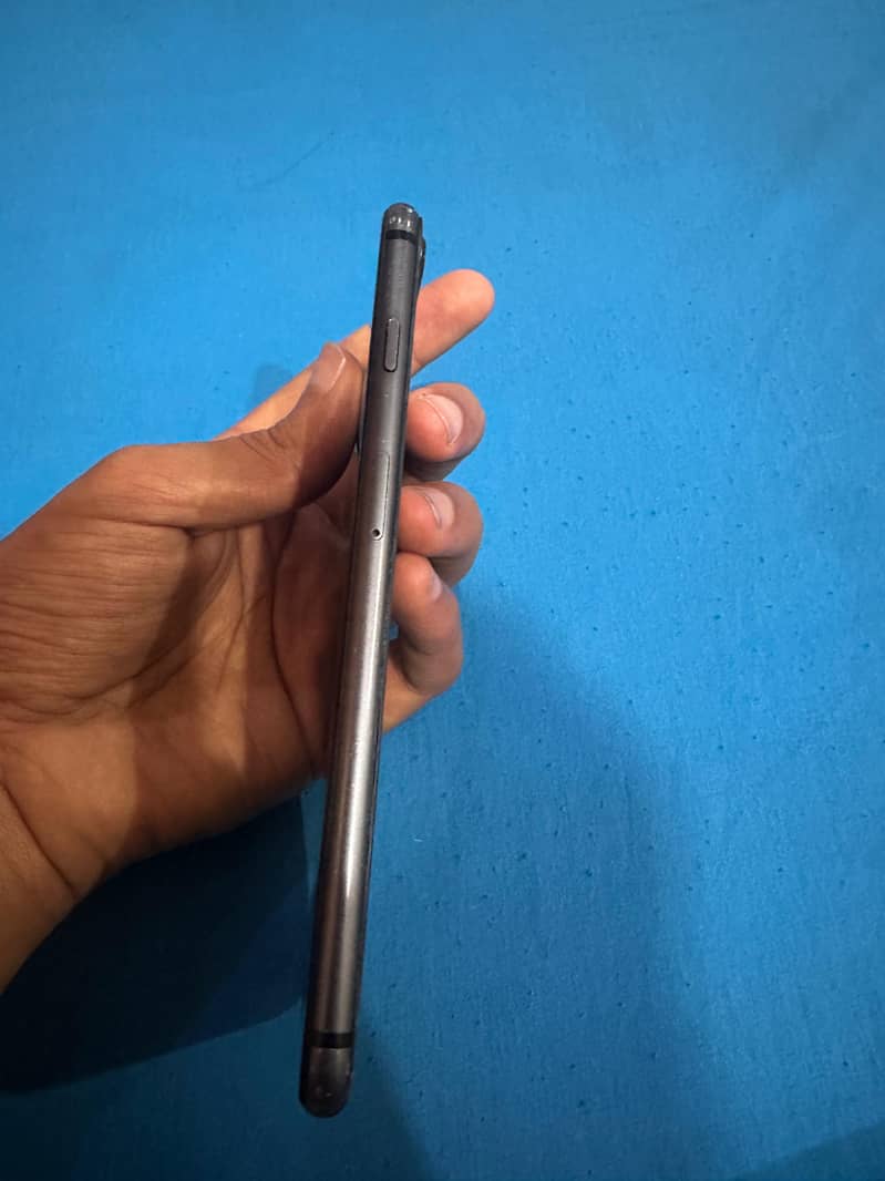 Iphone 8 plus pta approved 1