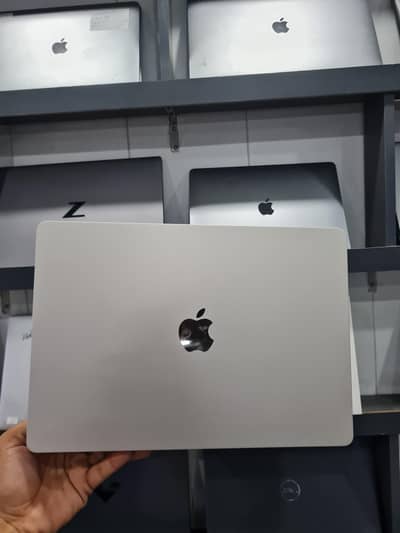 MacBook M1 Air 8/16 | 256 | M3 Air 15" 16/256 | USA Import