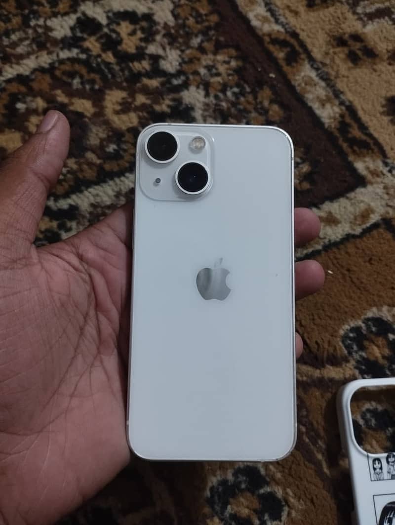 Apple iPhone 13 mini 3