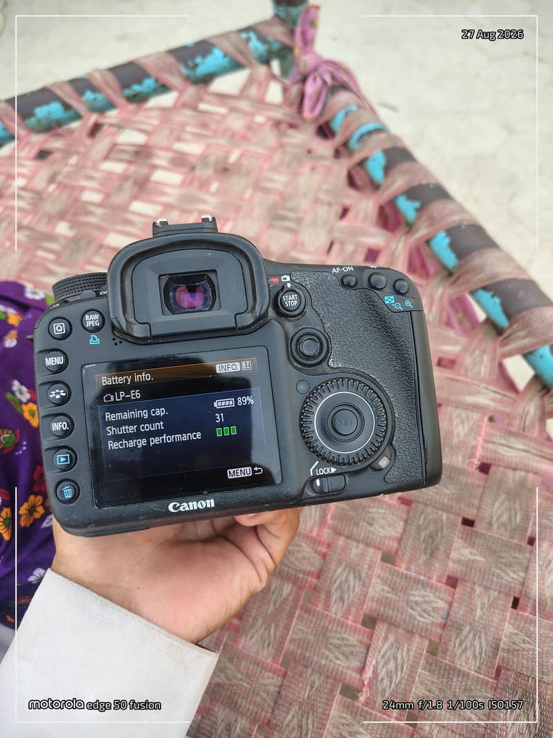Canon EOS 7D 1