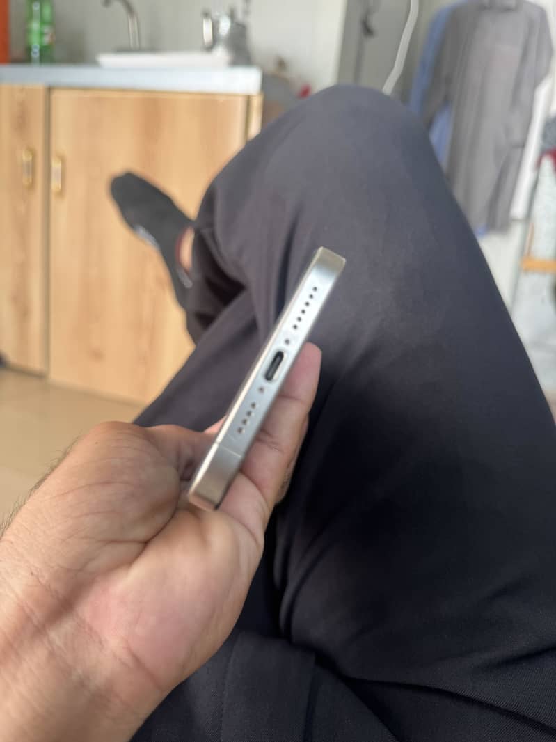 Apple iPhone 15 Pro Max Urgent for sale 2