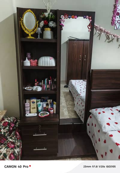 Modern Dark Wooden Dressing Table for Sale