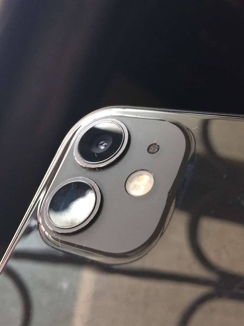 Apple iPhone 11 1