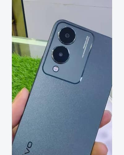 Vivo Y17