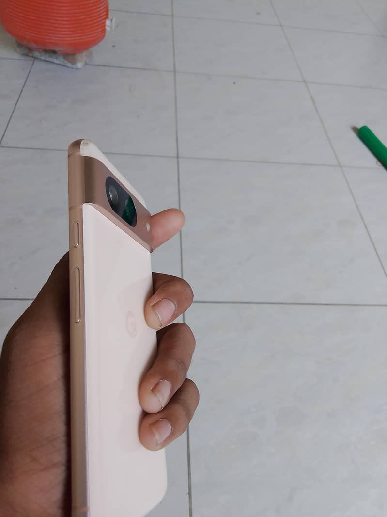 Google Pixel 8 0