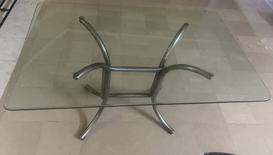 GLASS TABLE 1