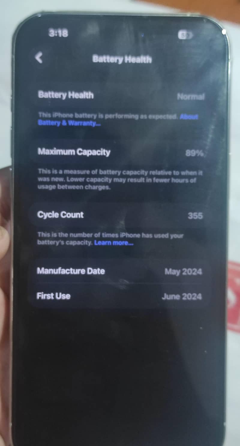 Apple iPhone 15 Pro Max 4
