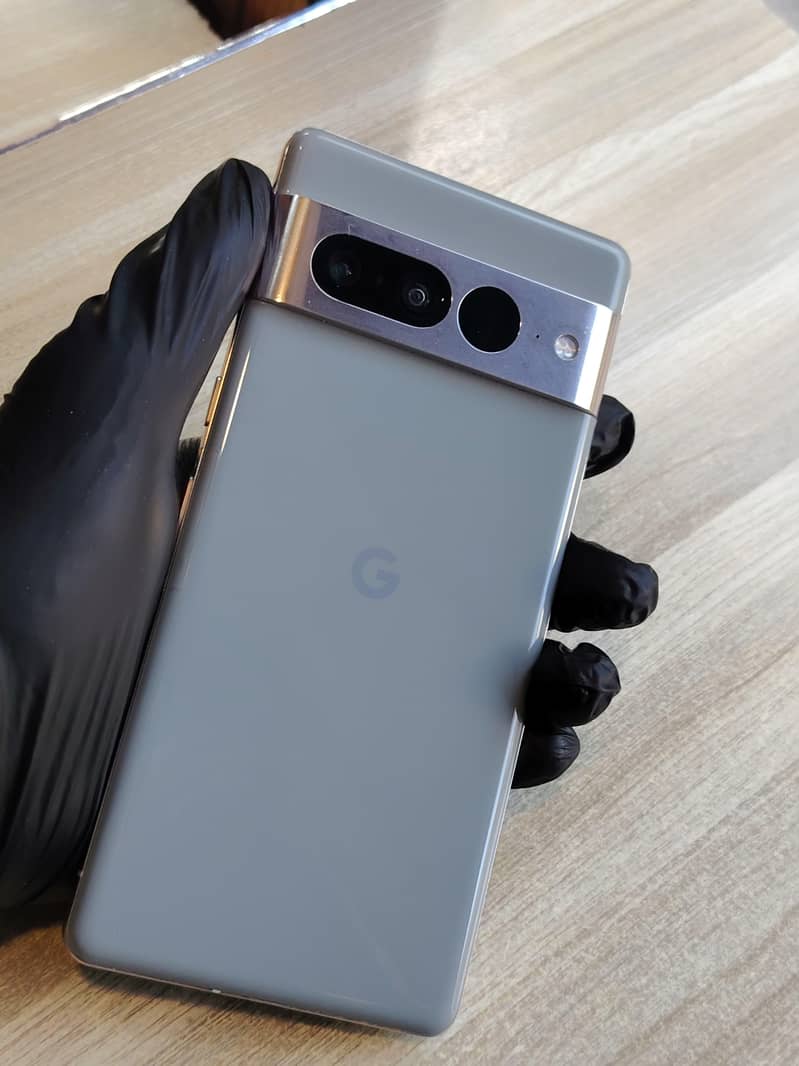 Google Pixel 7 Pro 6