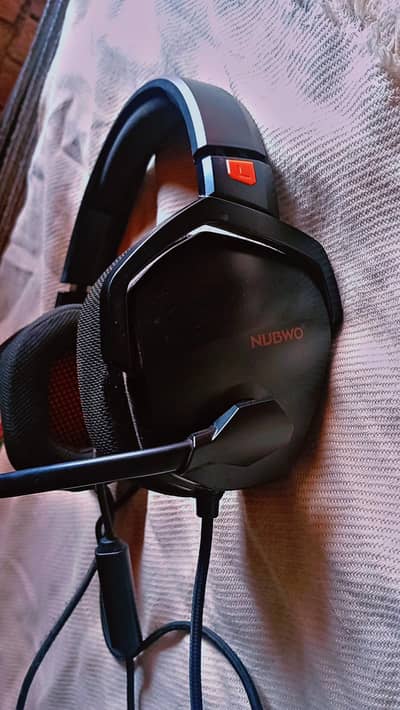 Gaming Branded Headphones Rs4000