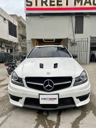 MERCEDES-BENZ C63 AMG W204 507 EDITION