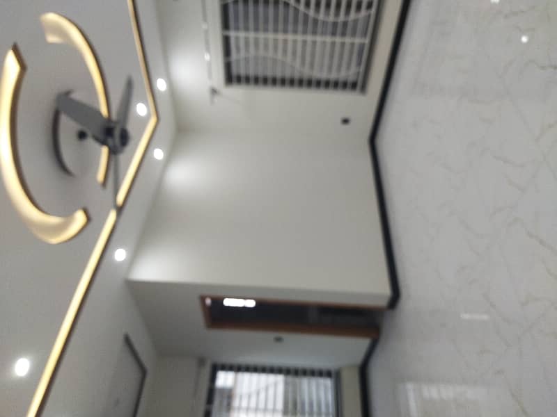 Upper portion available no water 22