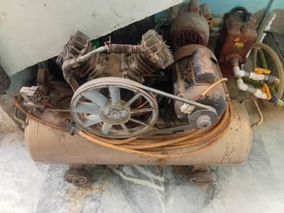 Air compressor