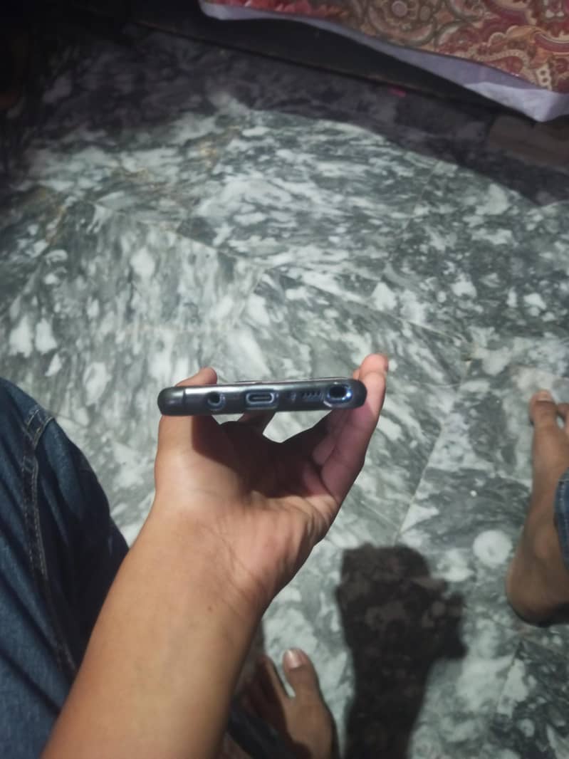 Samsung Mobile Note 8 2