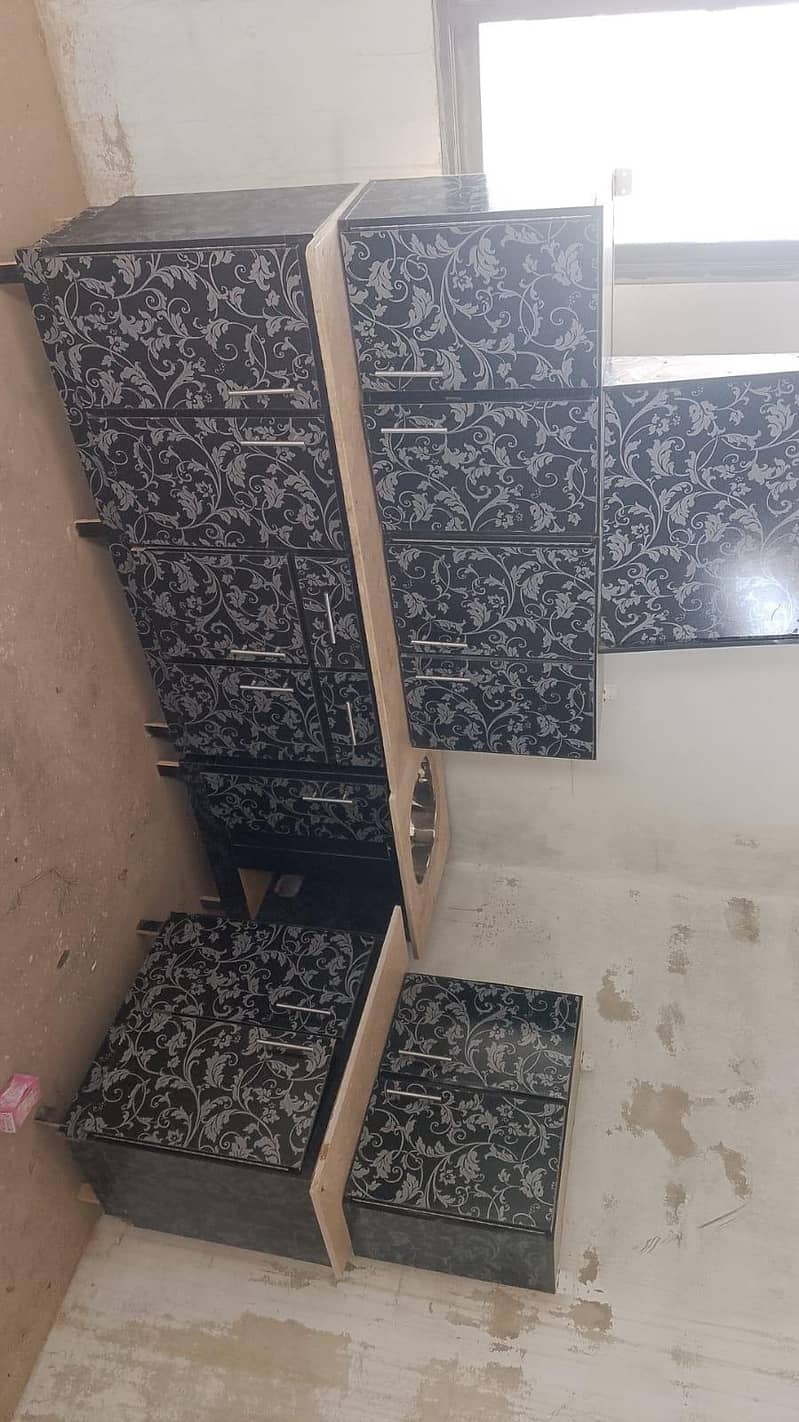 cabinet 1