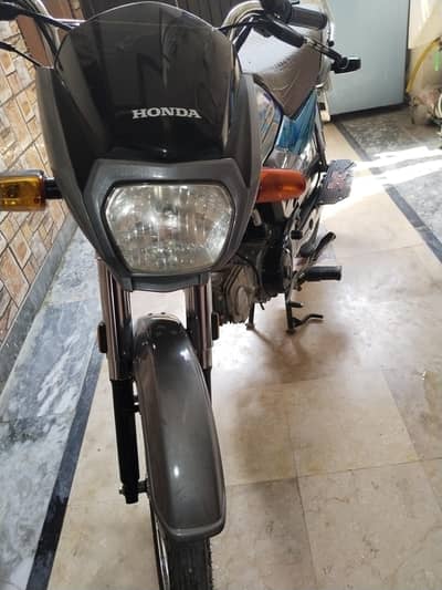 CD 70 Dream 22 Model Islamabad Num